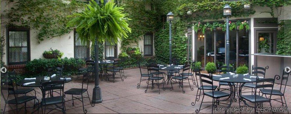 Seven Gables Inn, St Louis West, A Tribute Portfolio Hotel Clayton Restaurante foto