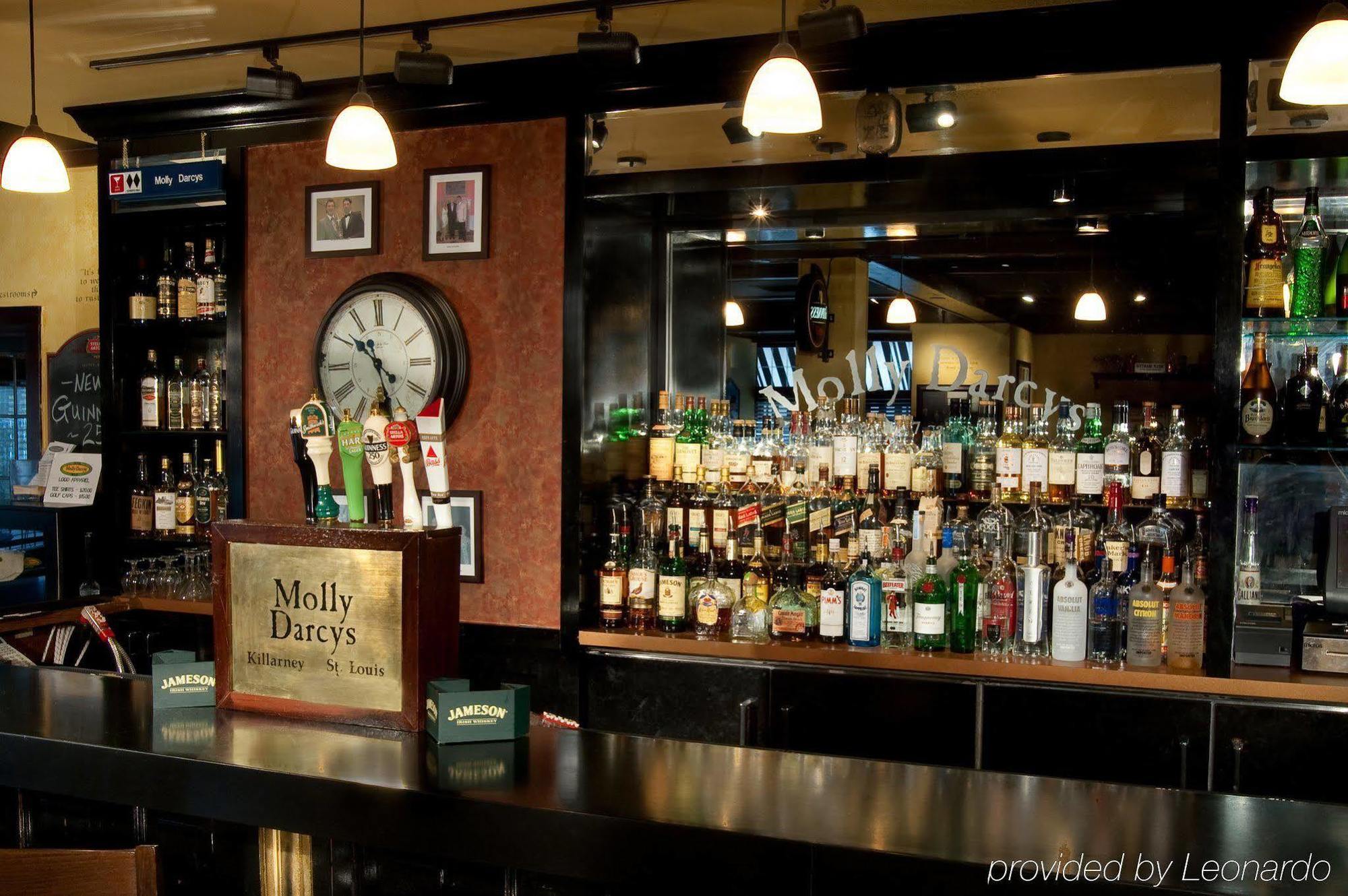 Seven Gables Inn, St Louis West, A Tribute Portfolio Hotel Clayton Restaurante foto